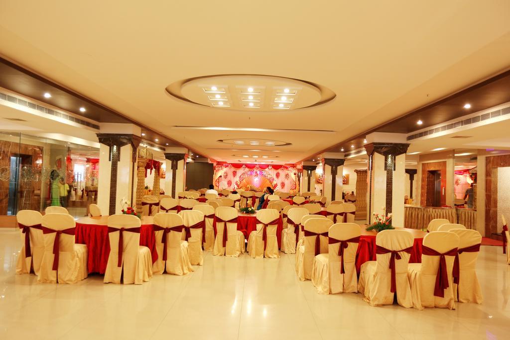 Hotel Swagath Grand Nagole Хидерабад Екстериор снимка