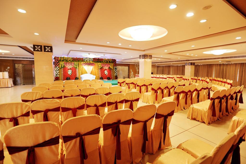 Hotel Swagath Grand Nagole Хидерабад Екстериор снимка